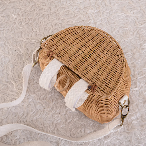 Title 4, Pure Hand-woven Rattan Willow Diagonal Span Bag...