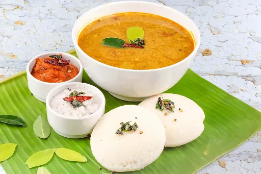 Idli (4 Pcs)