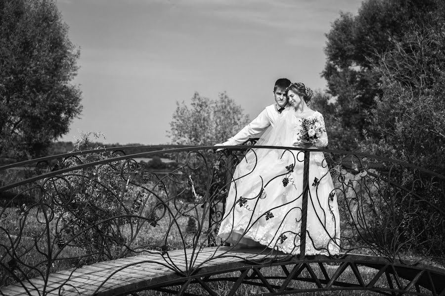 結婚式の写真家Vasiliy Baturin (thebat)。2019 11月30日の写真