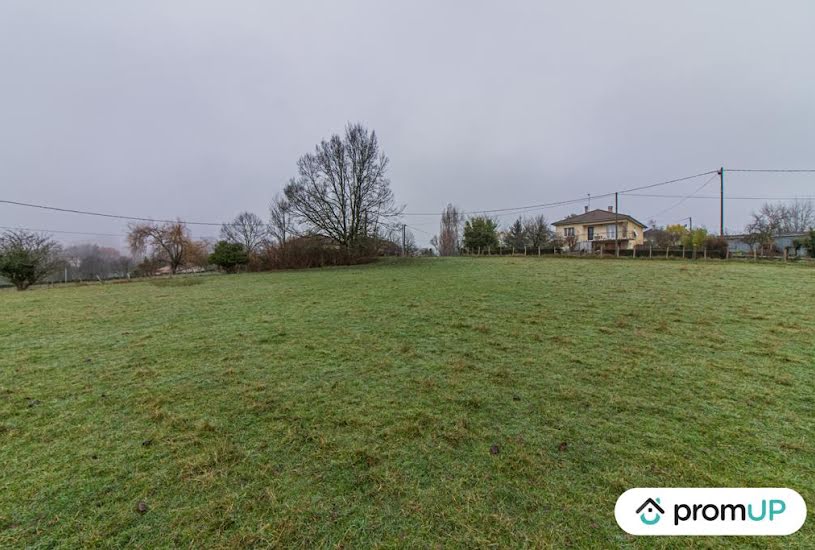  Vente Terrain à bâtir - 3 250m² à Thiviers (24800) 