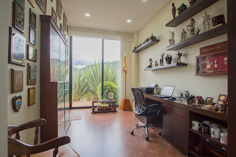 Casa En Venta - La Calera, La Calera