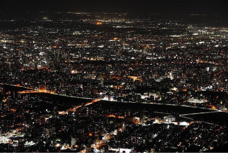 カムリの一眼・夜撮影・藻岩山・札幌・夜景に関するカスタム事例の投稿画像7枚目