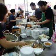 周記肉粥店