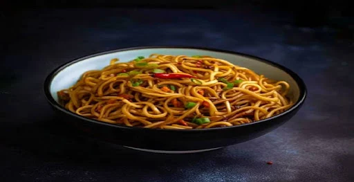 Veg Schezwan Noodles - Serves 1