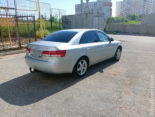 продам авто Hyundai Sonata Sonata V фото 3