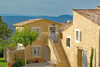 maison à Bonnieux (84)