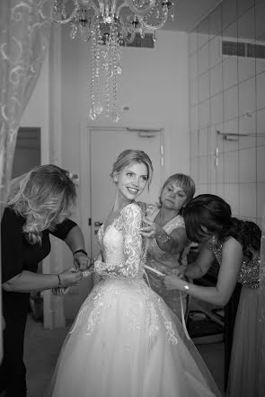 Fotografo di matrimoni Olga Klochanko (olgaklochanko). Foto del 18 luglio 2018