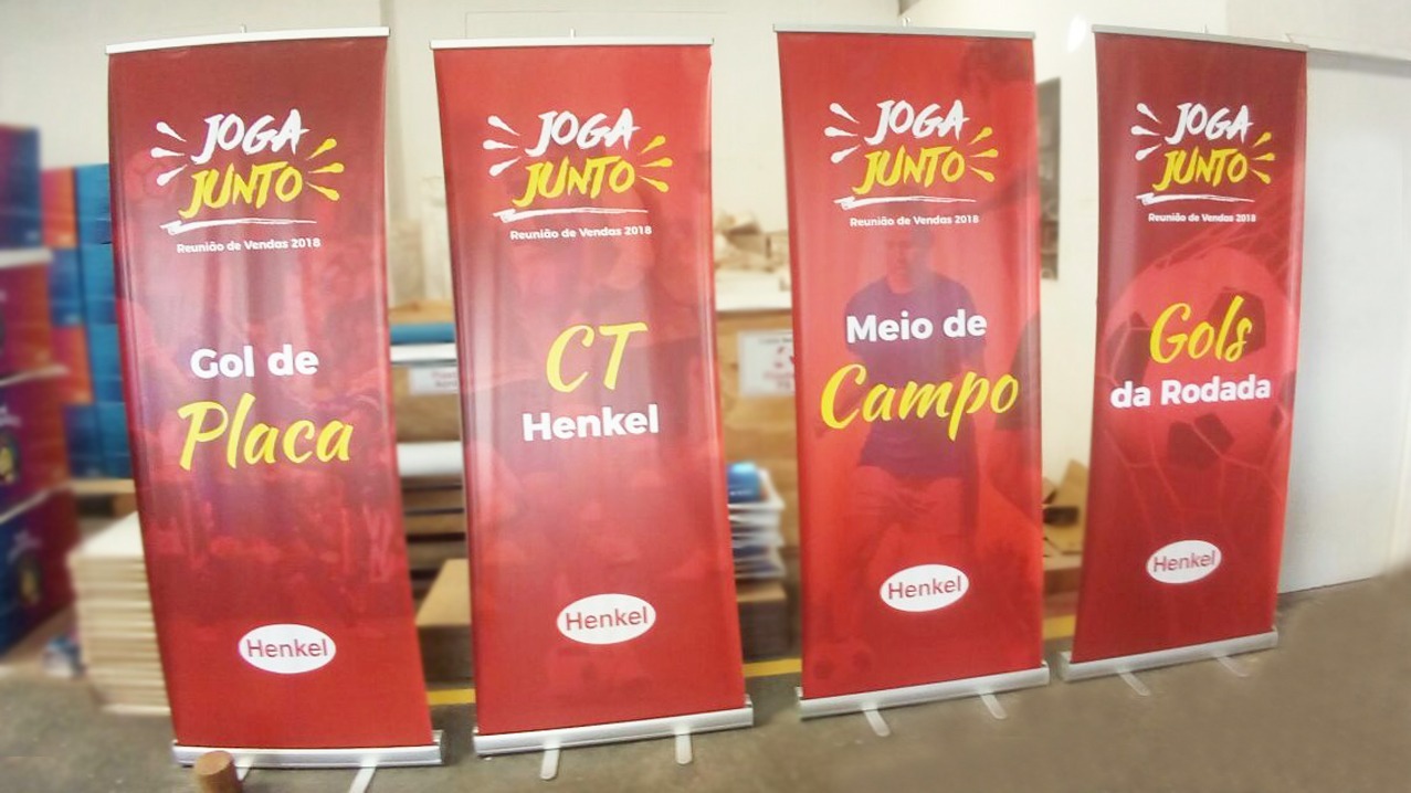 Banner roll up quando onde e como usa-lo para gerar mais negocios | Bárions Produções