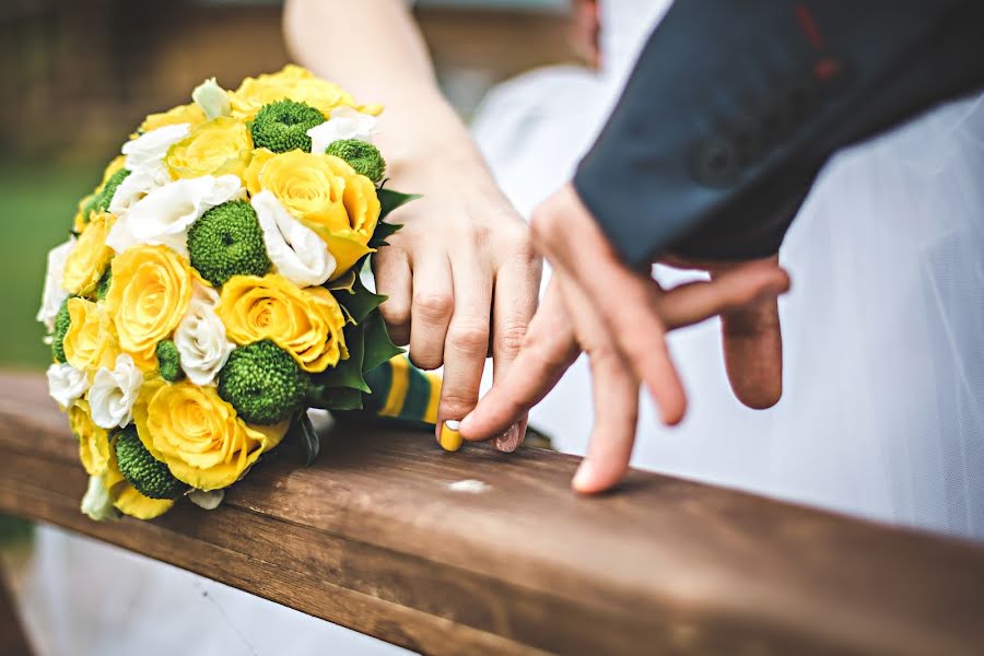 Wedding photographer Anton Kharisov (fotoshi). Photo of 28 June 2016