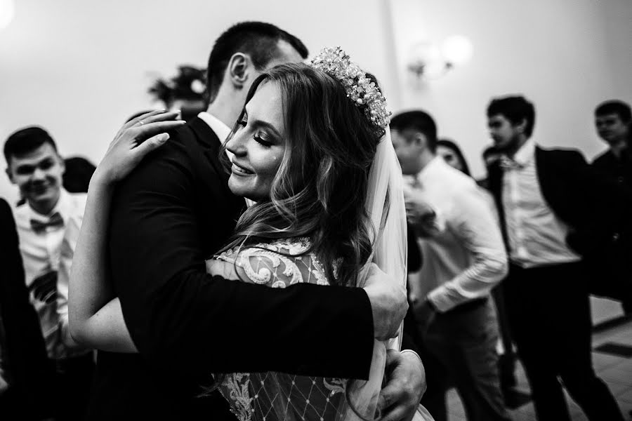 Nhiếp ảnh gia ảnh cưới Elina Popkova (popkovaelina). Ảnh của 14 tháng 8 2017