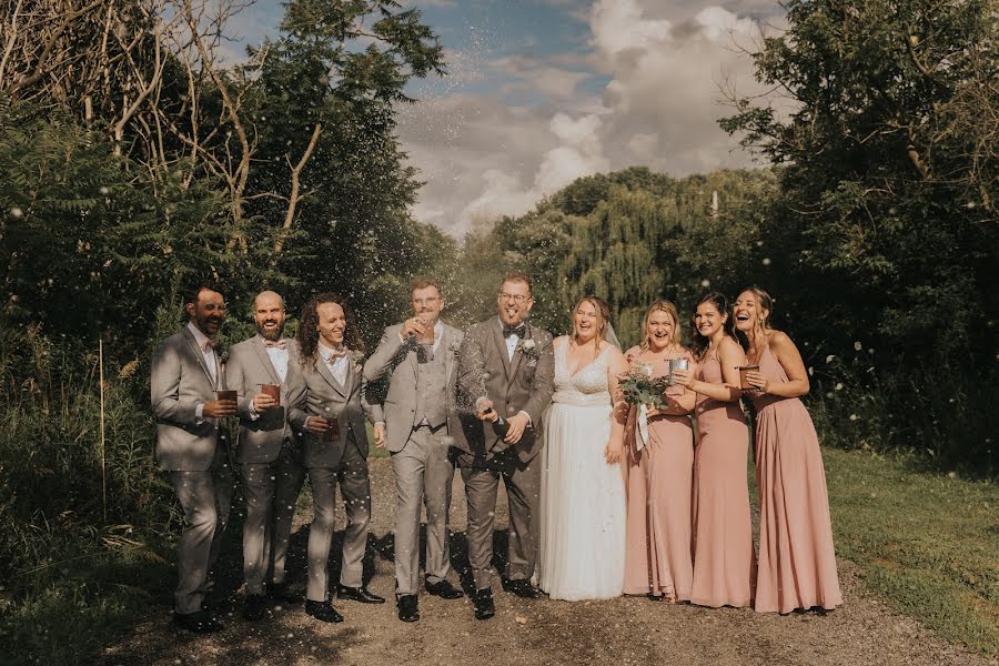 Hochzeitsfotograf Joëlle Roy-Chevarier (joellercphoto). Foto vom 28. Juli 2023