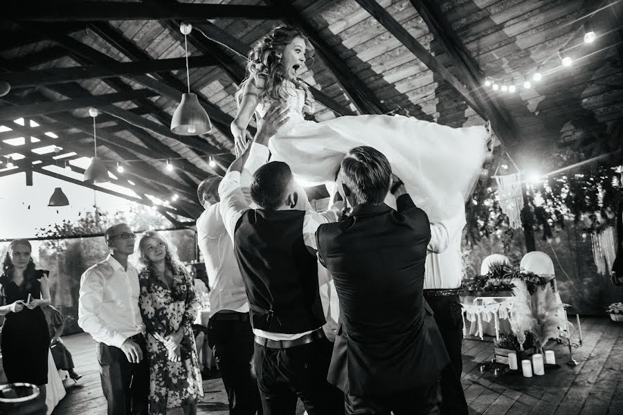 Wedding photographer Yaroslav Kalinovskiy (kalinovskyph). Photo of 27 October 2019