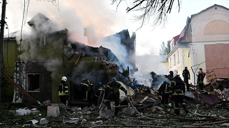 Residential buildings in Mykolaiv damaged by rocket strikes.