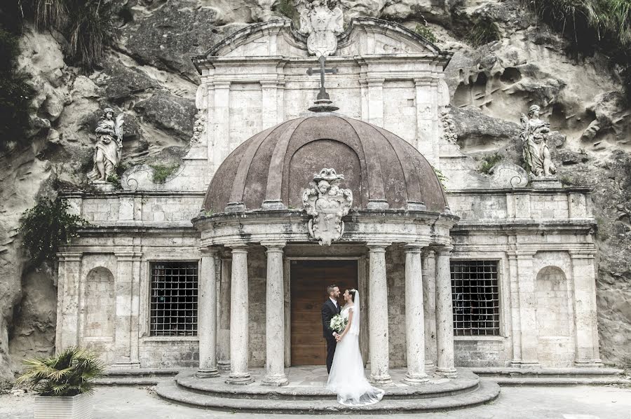 Fotografo di matrimoni Marco Portu (portuphoto86). Foto del 3 dicembre 2019