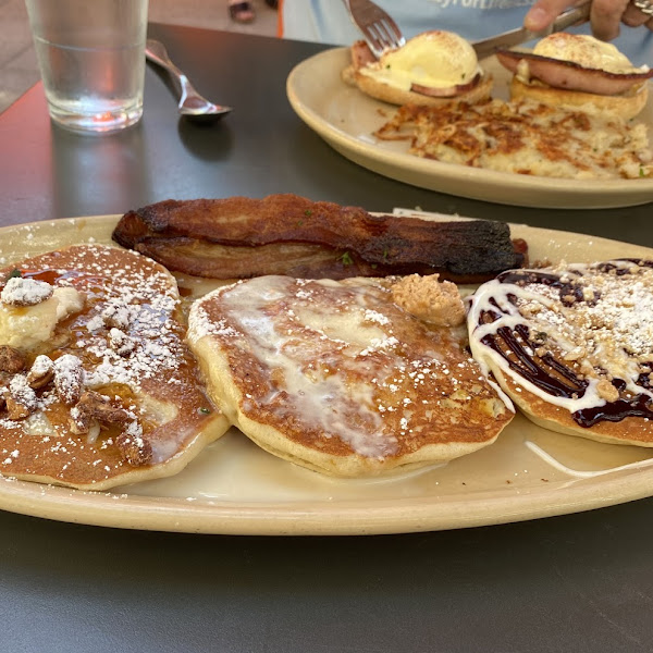 Gluten free pancake trio was ah-mazing!!!!!