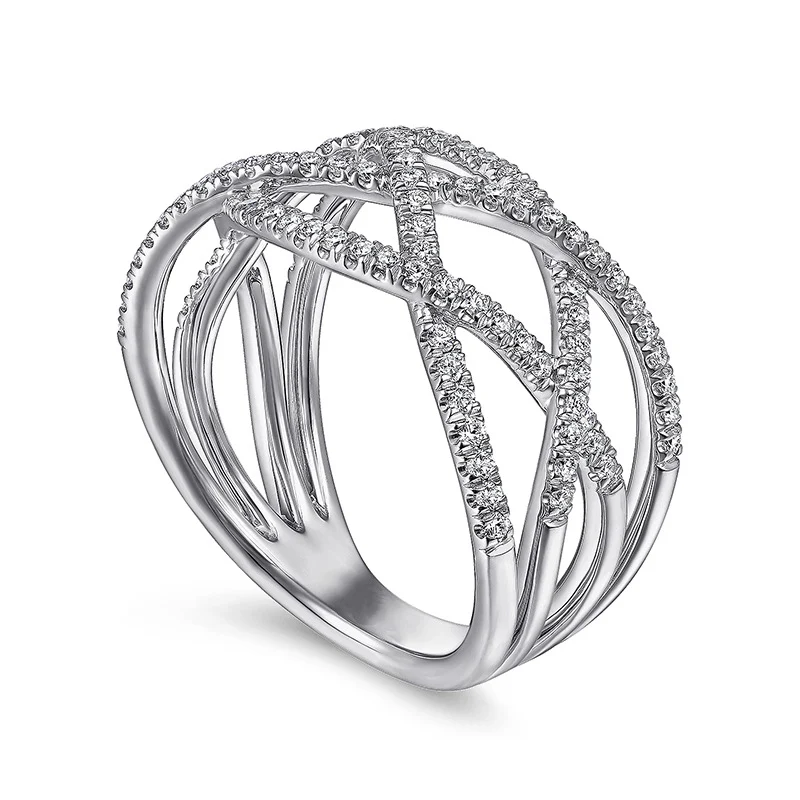 Title 4, Anel Thorns Cross Fashion Exquisite