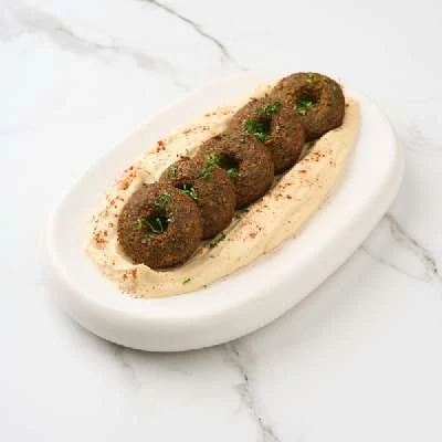 Falafel And Humus