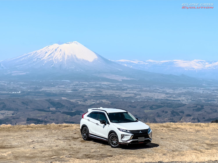 エクリプスクロスの在庫写真大放出・天峰山・岩手山・discover＿ct・iPhone Pro HDR Qualityに関するカスタム事例の投稿画像4枚目