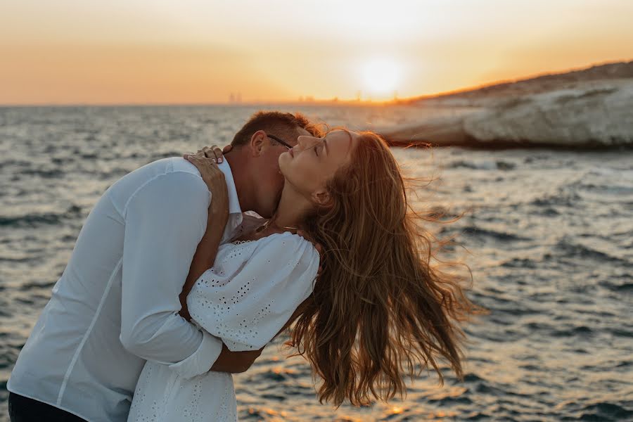 Fotógrafo de casamento Natalya Godyna (godyna). Foto de 26 de setembro 2023