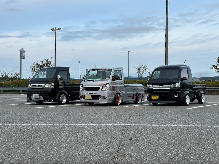 ハイゼットジャンボの軽トラ・ハイゼットトラック・キャリー・ツーリングに関するカスタム事例の投稿画像1枚目
