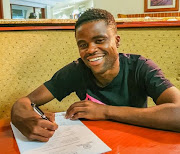 Lesedi Kapinga signs on the dotted line officially as a Mamelodi Sundowns players on July 23 2020. He is yet to feature for his new club. 