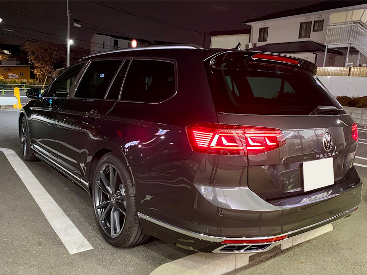 パサートヴァリアントのパサートヴァリアント・車高が気になるに関するカスタム事例の投稿画像3枚目