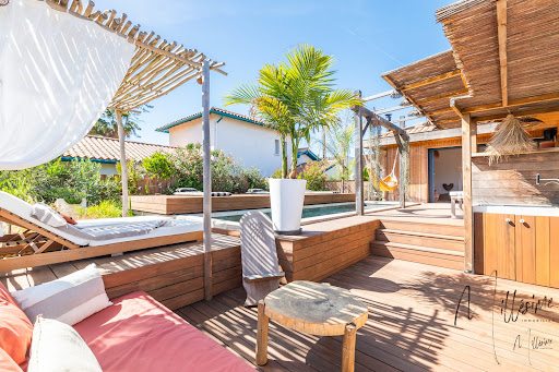 Maison avec piscine et jardin 4