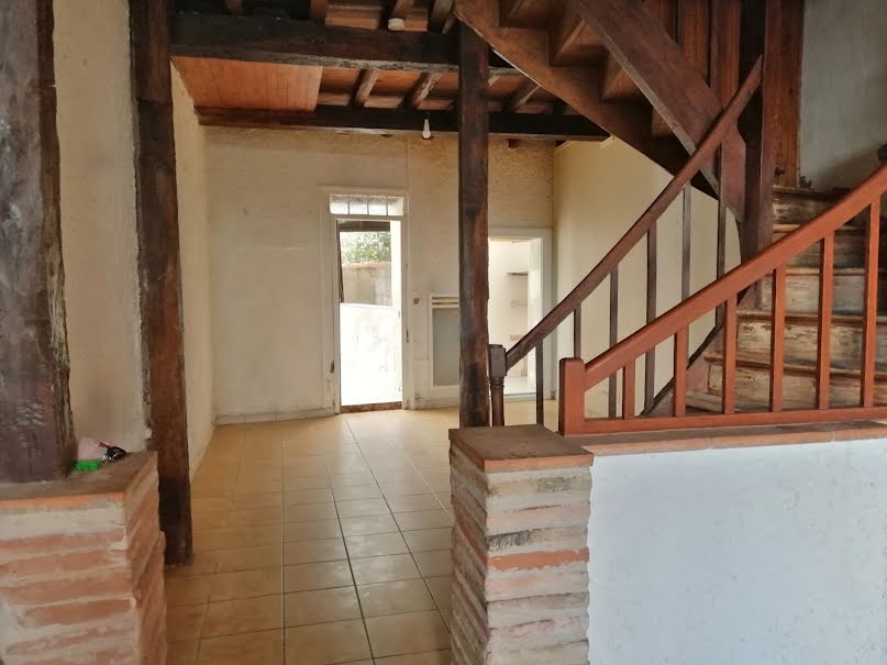 Vente maison 3 pièces 105 m² à Moissac (82200), 76 000 €