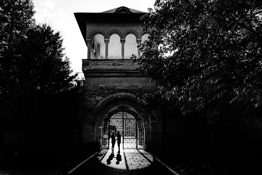 Fotógrafo de casamento Toma Marian (mariantoma). Foto de 12 de outubro 2022