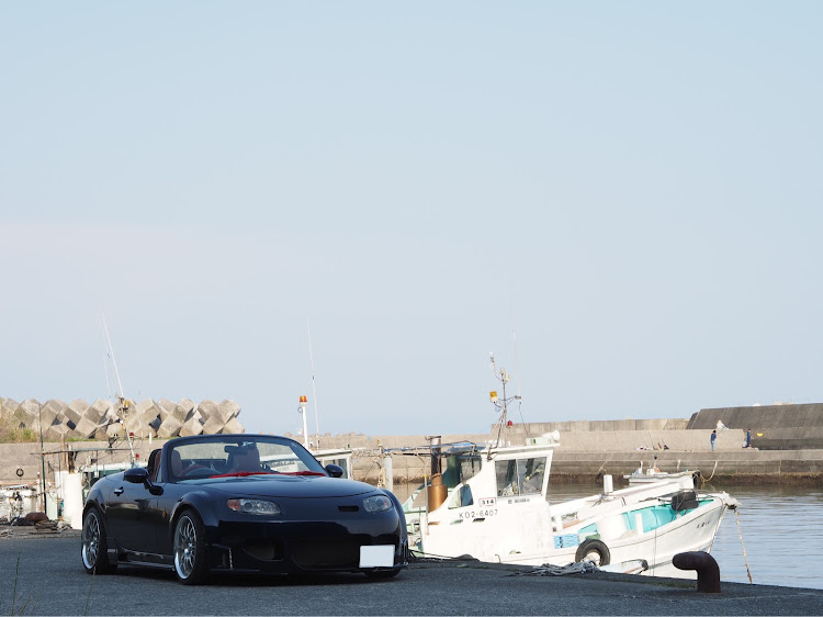 ロードスターの海と愛車・愛車と海・港・波止場・オープンカーに関するカスタム事例の投稿画像1枚目