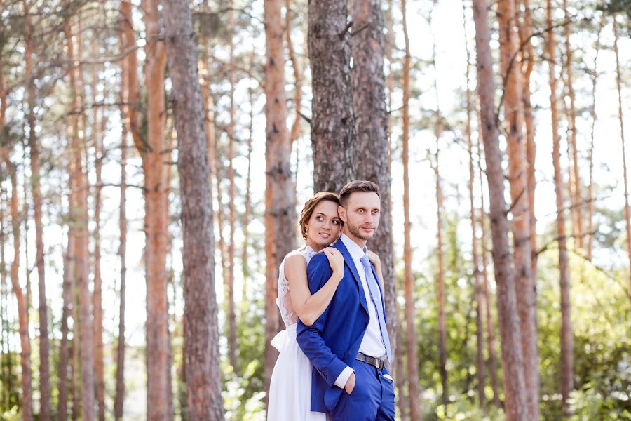 Fotógrafo de casamento Elena Egorova (4arlye). Foto de 21 de outubro 2015