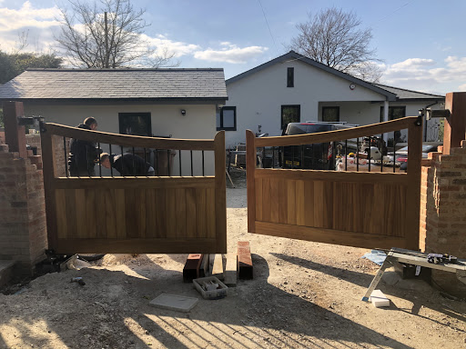 New install of gates, client has a in and out drive with beautiful gates, they designed and had the pleasure of assisting in doing the install