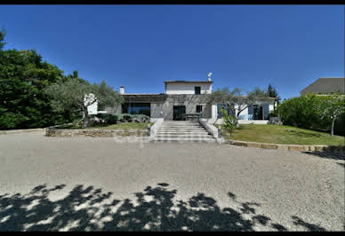 House with pool and terrace 5