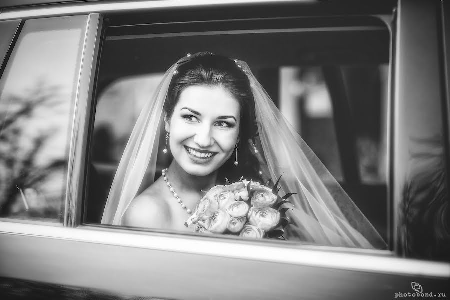 Wedding photographer Yuliya Medvedeva (photobond). Photo of 27 May 2014