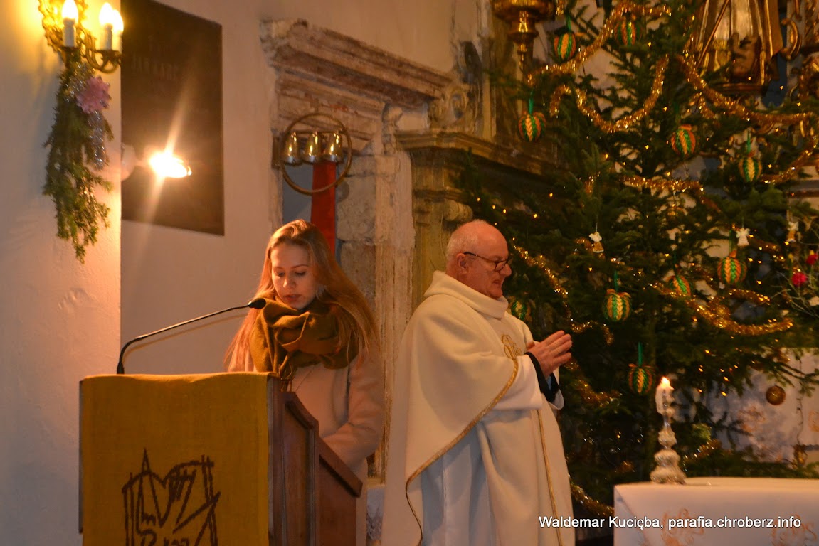 Pasterka w kościele w Chrobrzu