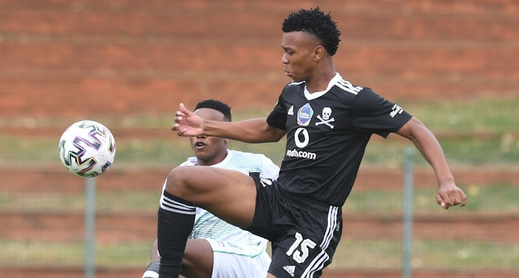 Boitumelo Radiopane of Orlando Pirates is challenged by Aphiwe Baliti of Bloemfontein Celtic.