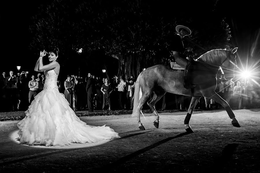 Wedding photographer Miguel Bolaños (bolaos). Photo of 23 April 2019