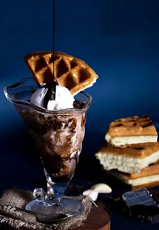 Waffle Sundae