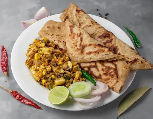 2 Boiled Egg Bhurji Bread Combos