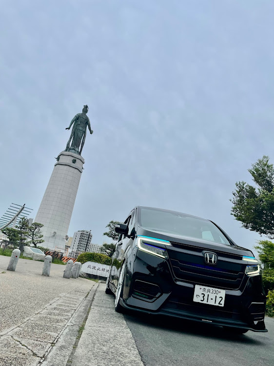 ステップワゴンのカメ活ドライブ・コラボありがとうございました・車高詐欺(笑)・低そうで低くない少し低い車に関するカスタム事例の投稿画像1枚目