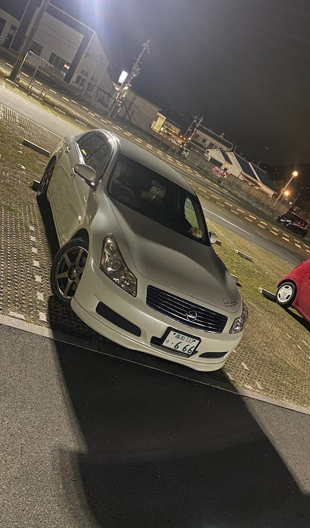 スカイラインのV36 スカイラインに関するカスタム事例の投稿画像1枚目