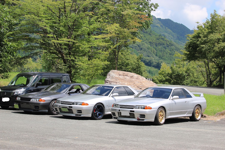 スカイライン GT-RのフェアレディZ33・セドリック・ツーリングに関するカスタム事例の投稿画像1枚目