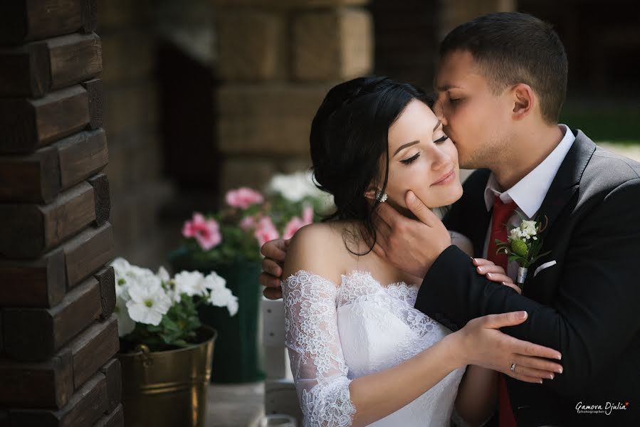 Fotógrafo de bodas Yuliya Gamova (djuli). Foto del 10 de mayo 2016