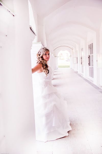 Wedding photographer Leyla Rustamova (leylarustamovaph). Photo of 29 July 2014