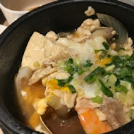 豆腐村 韓式豆腐煲料理(台南大遠百)