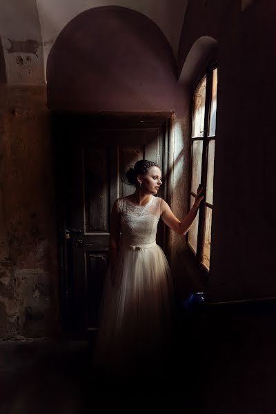 Wedding photographer Sabina Izlakar (fototrenutki). Photo of 21 October 2018