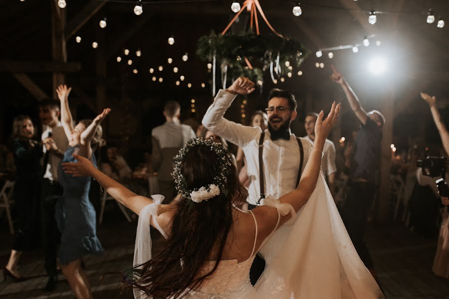 Fotógrafo de casamento Alicja Dębek (alicjadebek). Foto de 17 de janeiro 2022