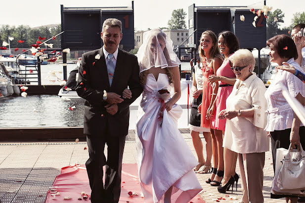 Fotógrafo de bodas Anna Gracheva (annye). Foto del 7 de junio 2019