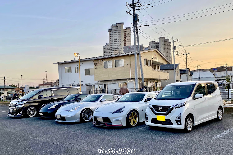 shinshin.old.manさんが投稿した久しぶりに再会・柏の葉T-SITE・SUNNYDINER・汚痔酸の輪に関するカスタム事例の投稿画像1枚目