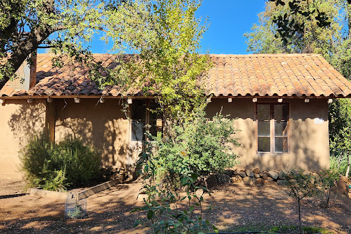 Farmhouse with garden 5